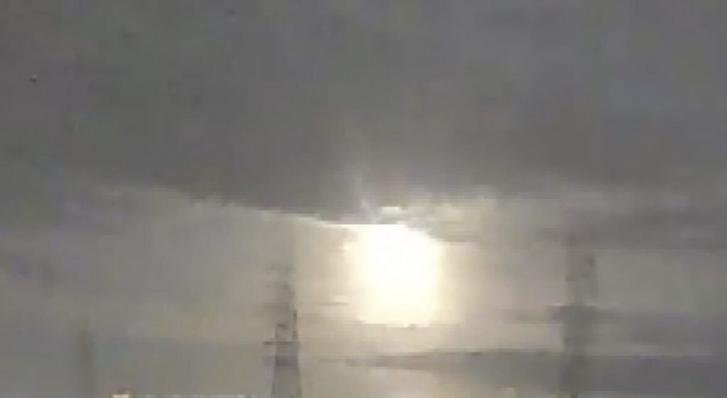 Fireball brighter than the full moon explodes over Japan